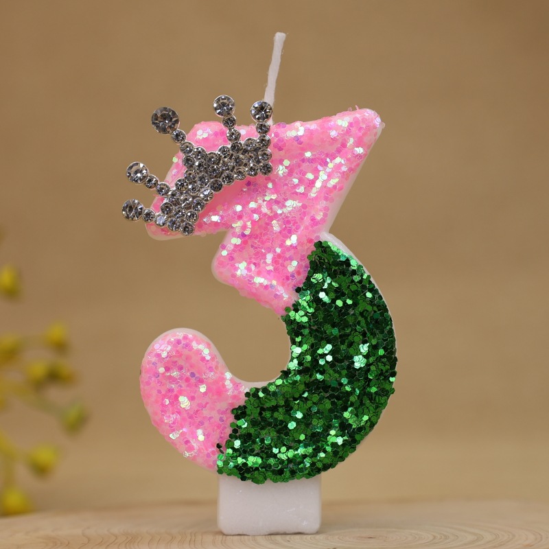 輝くライトグリーンのプリンセスクラウン誕生日ナンバーキャンド - Holiday Candle Set のレビューと価格